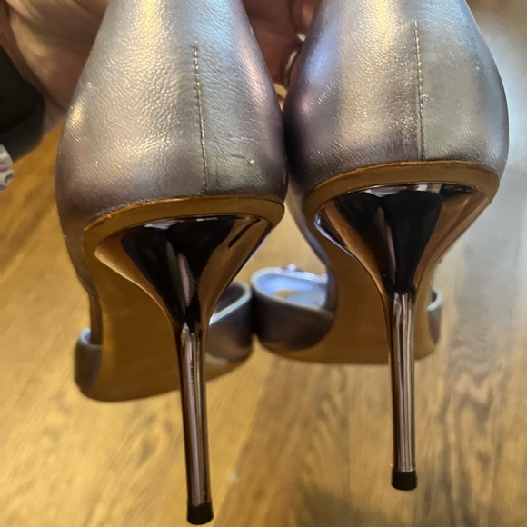 Metallic Purple open toe Gucci Heels - Picture 5 of 7